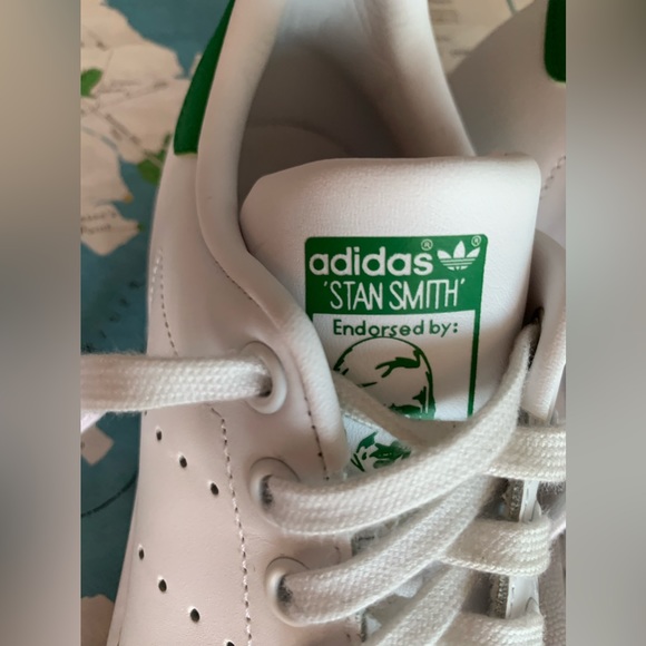 ADIDAS | Womens Adidas Stan Smith Athletic Shoe | White/Fairway Green | Sz 7 - Picture 2 of 11
